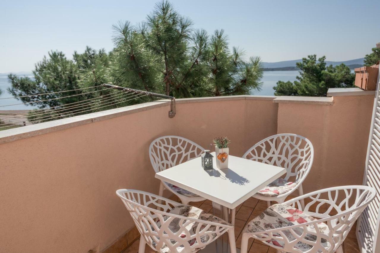 Apartman Nena Turanj Exterior foto